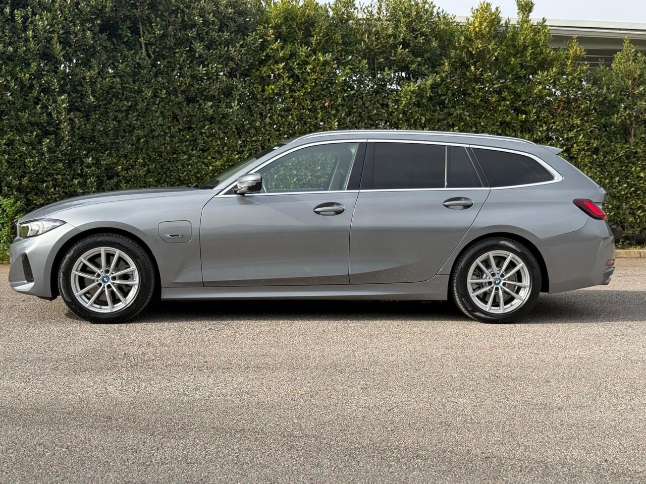 Bmw 330 330e Touring