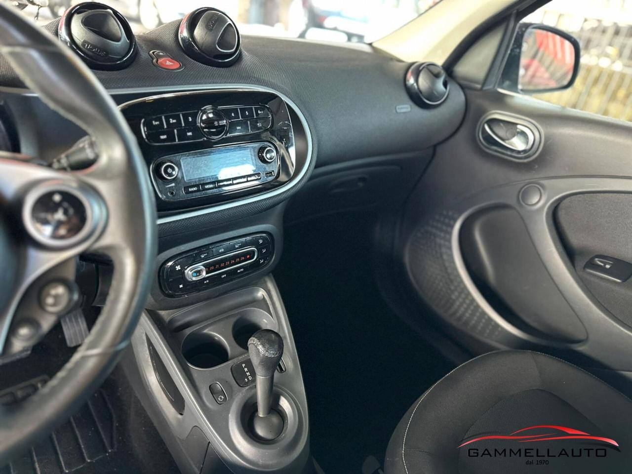 Smart ForFour 1.0 twinamic Passion 71cv Automatica