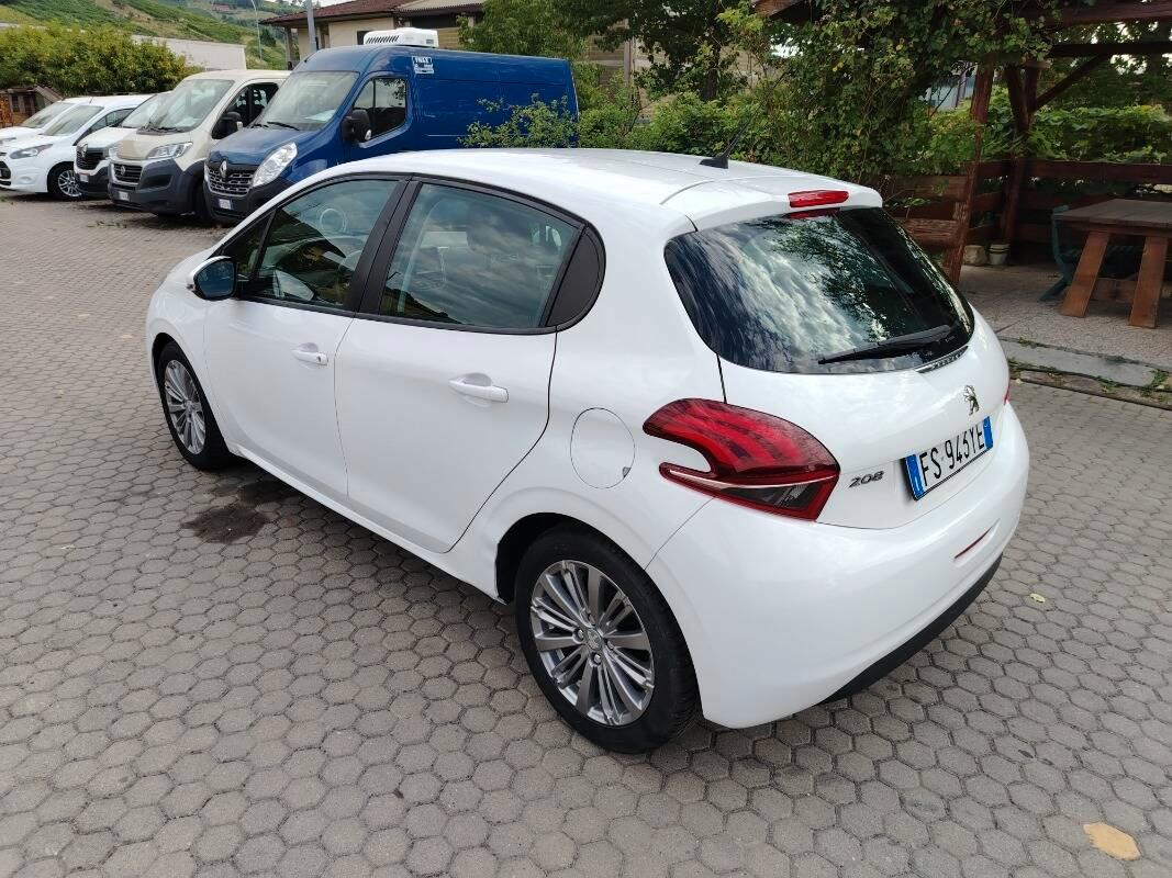 Peugeot 208 1.2 puretech Active s&s 82cv 5p neopatentati