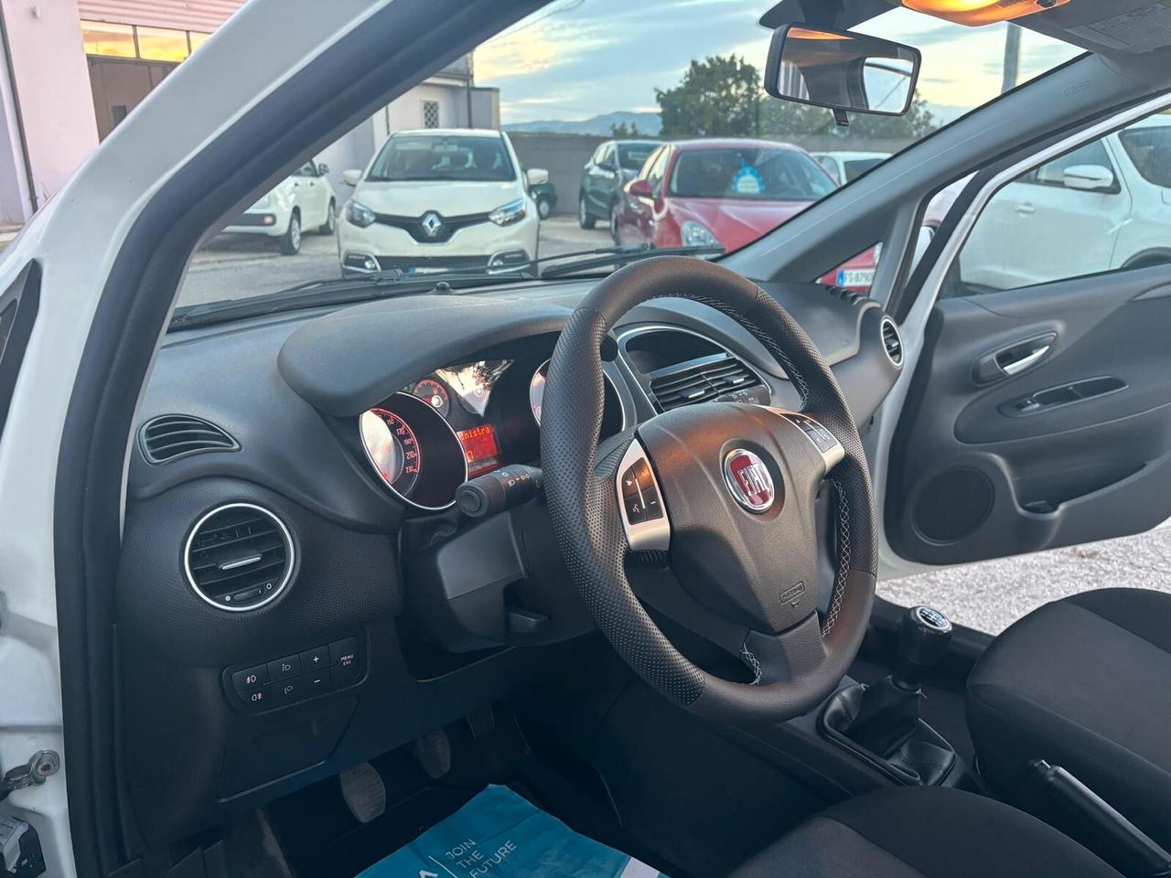 Fiat Punto 1.3 MJT II 75 CV 5 porte Street