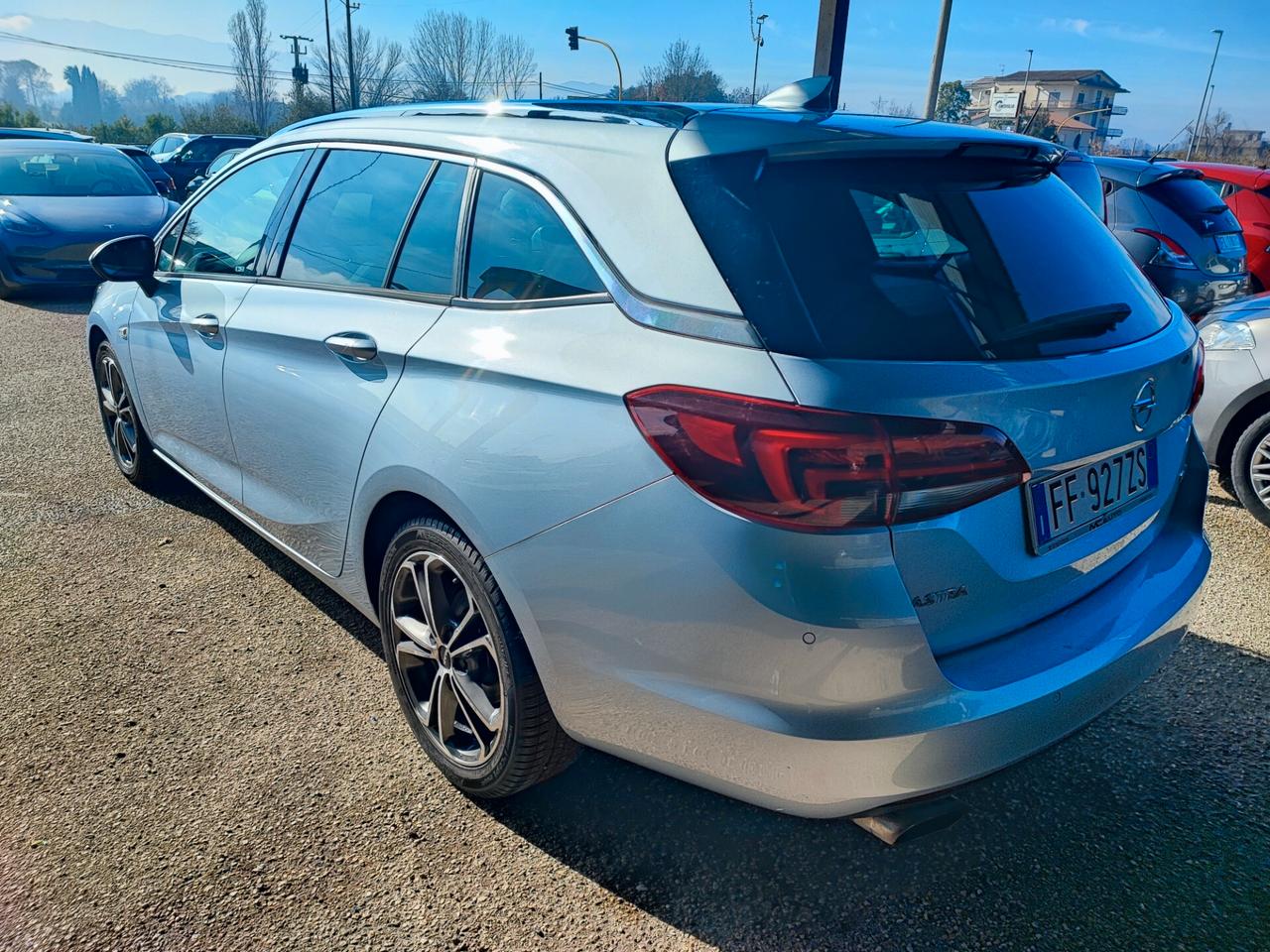 Opel Astra 1.4 Ecotec Sports Tourer automatica