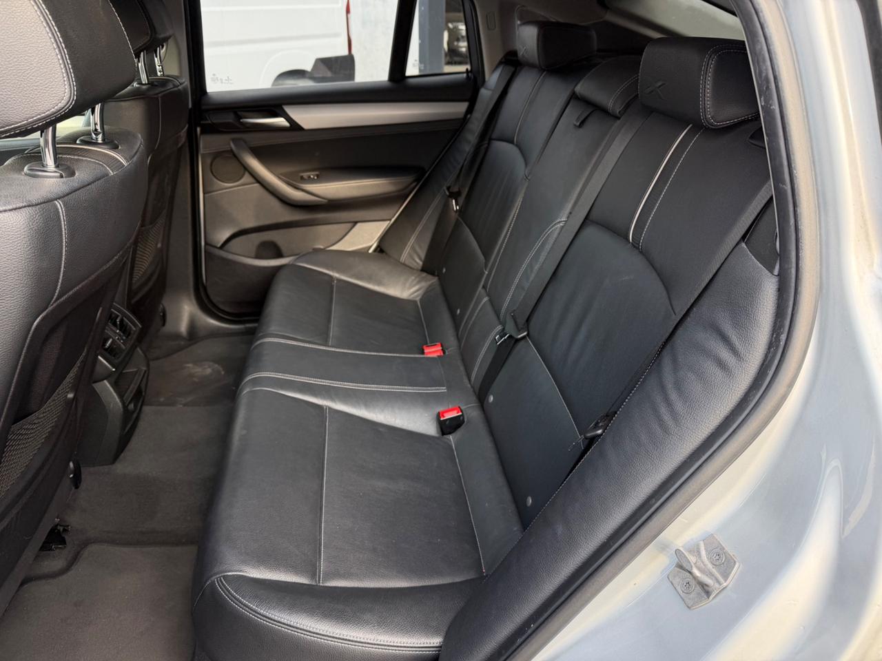 Bmw X4 xDrive20d xLine PER OPERATORI DEL SETTORE