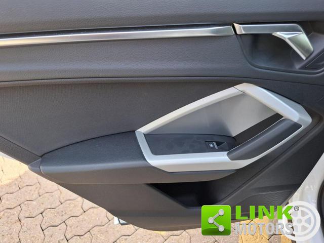 AUDI Q3 SPB 35 TFSI S tronic S line edition