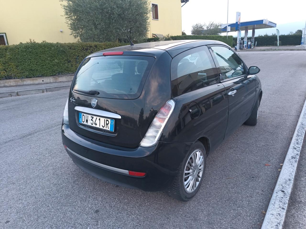 Lancia Ypsilon 1.2 Oro