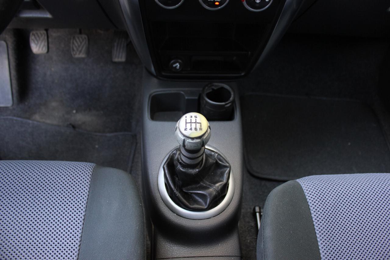 FIAT Sedici Diesel 1.9 M-Jet 120cv 4x4 .