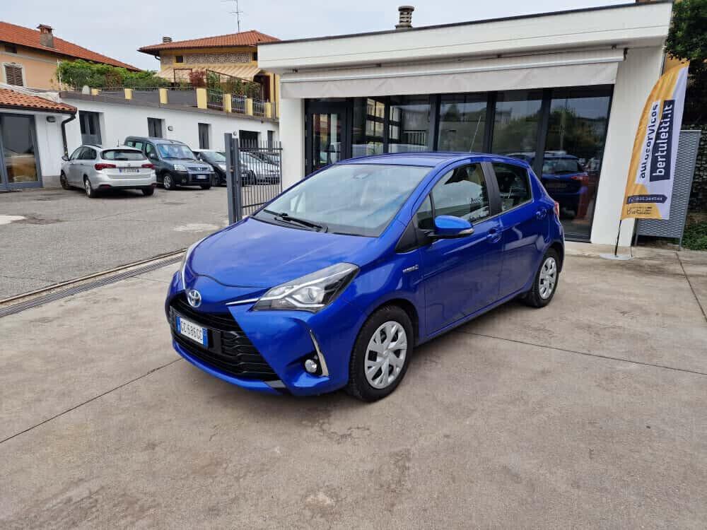 Toyota Yaris 1.5 Hybrid 5 porte Business