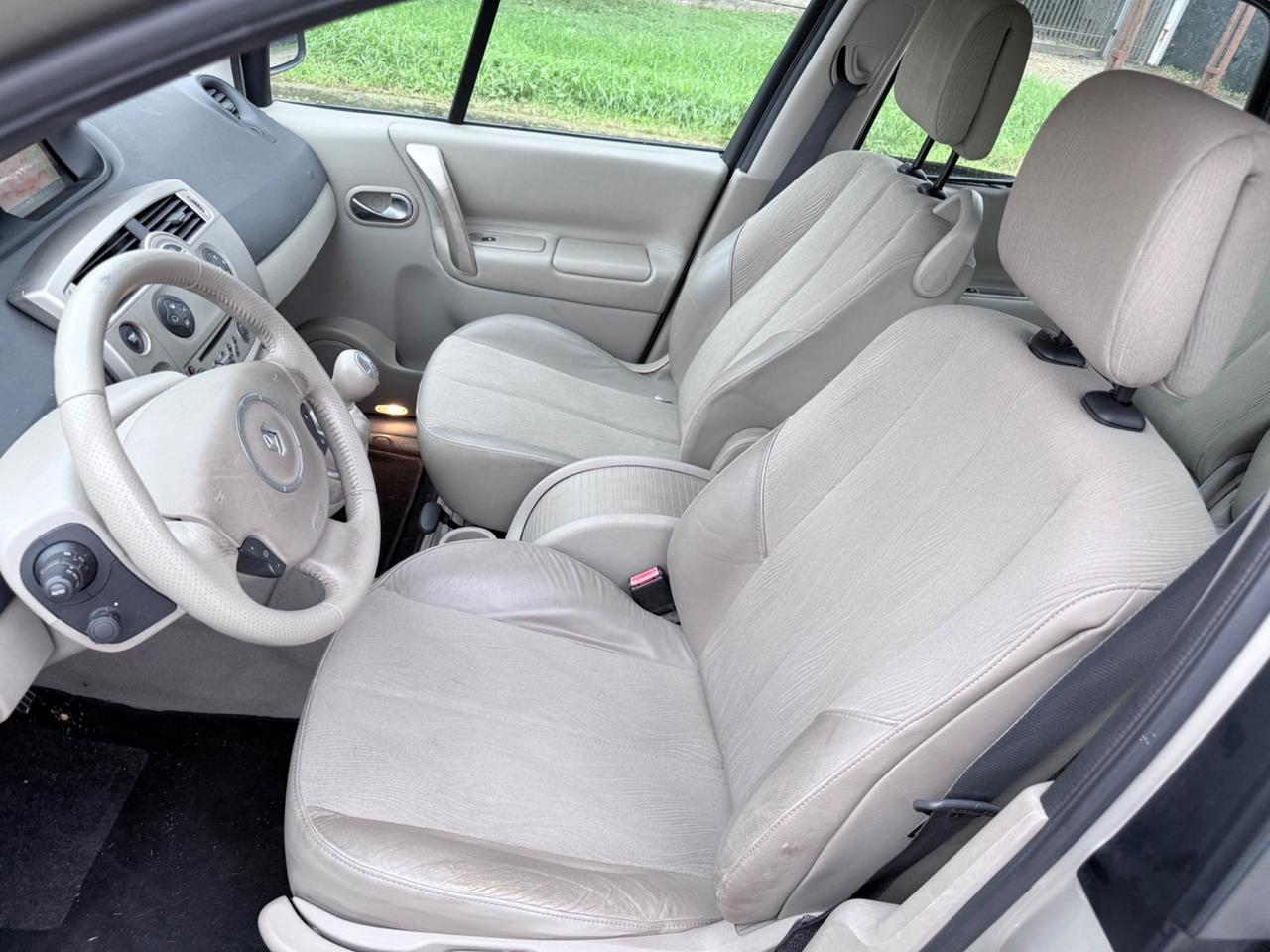 Renault Scenic Scénic 1.6 16V Luxe