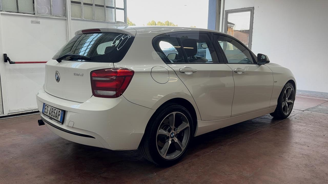 Bmw 118 118d 5p. Sport