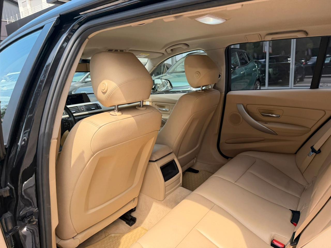 Bmw 320d xDrive Touring