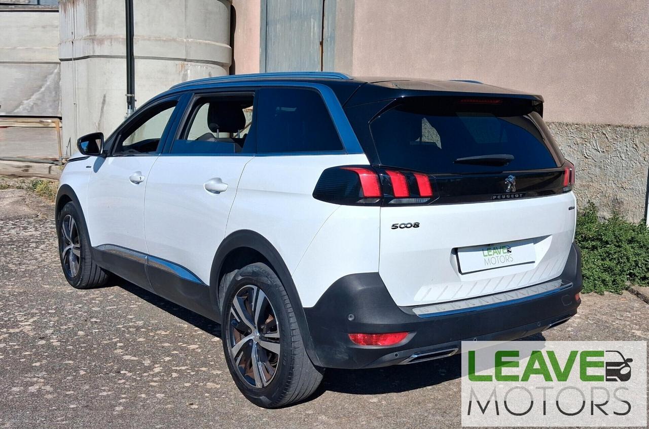 Peugeot 5008 HDi 130cv EAT8 (M1541)