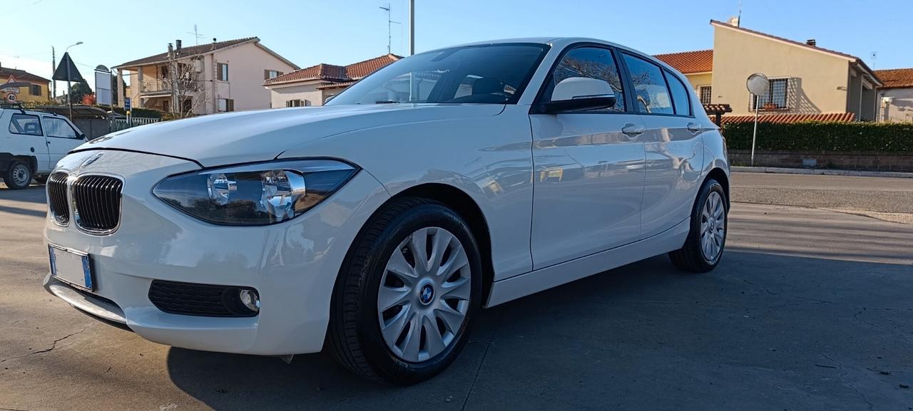 Bmw 116d 5p. Sport