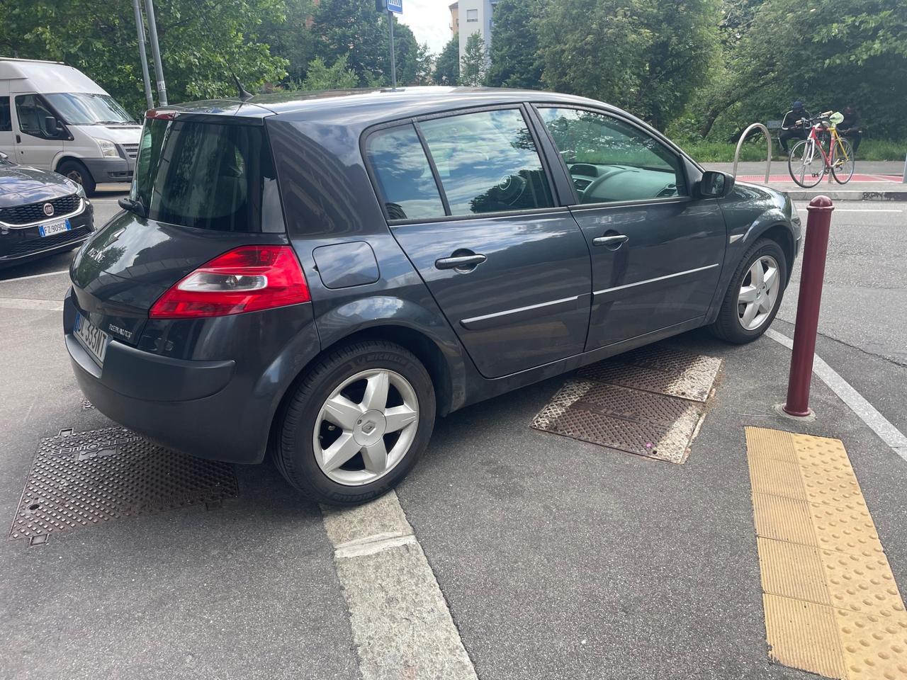 Renault Mégane 1.6 16V 5p/1PROP/GARANZIA 12 MESI
