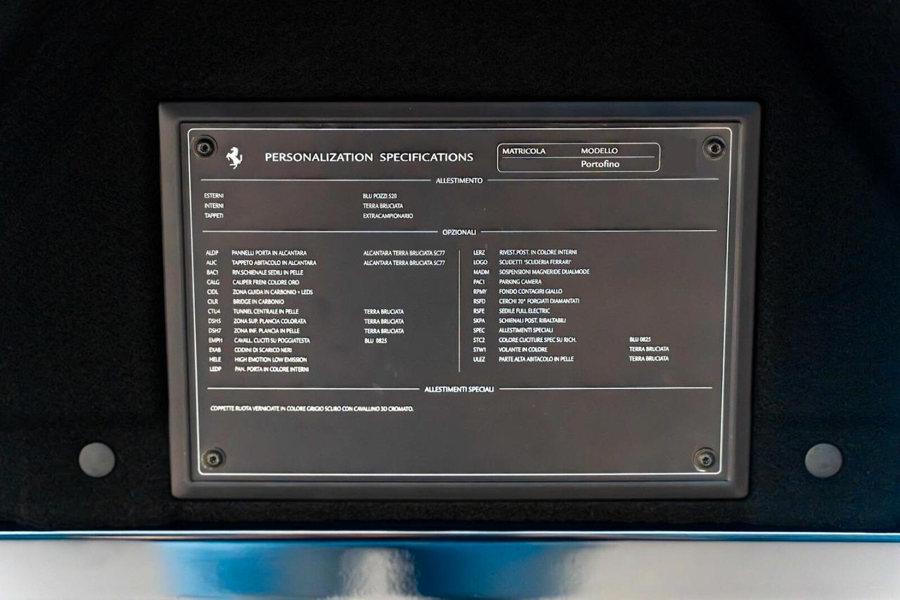 Ferrari Portofino BLU POZZI/TERRA BRUCIATA/CARBONIO