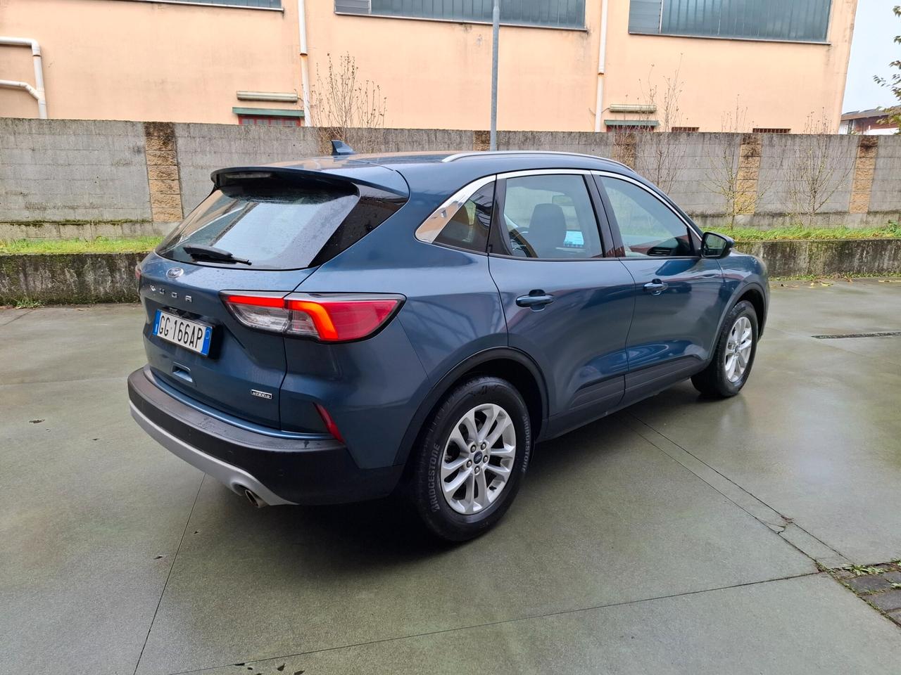 Ford Kuga 2.5 Plug In Hybrid 225 CV CVT 2WD Titanium Business