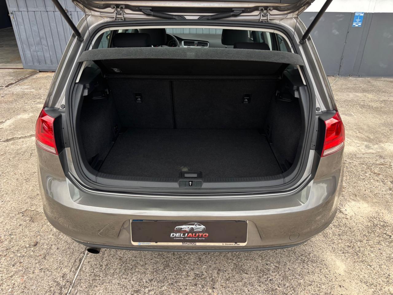 Volkswagen Golf 1.2 TSI 105 Cv. Garanzia.Neopatentati