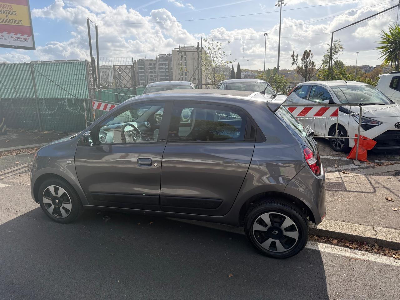Renault Twingo 1.0 69cv Cabrio Limited Intens Cambio Manuale