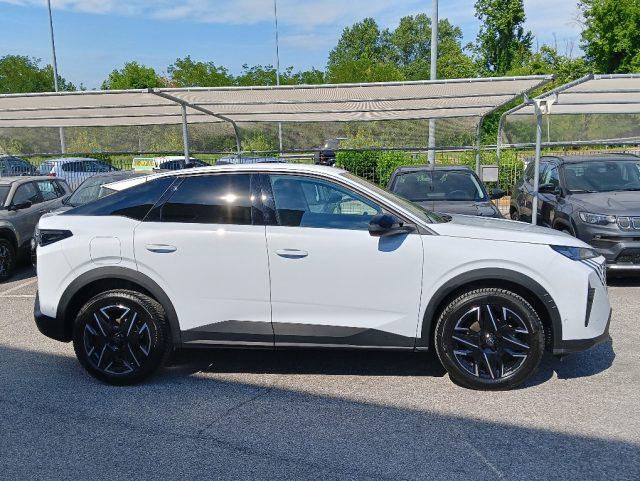 PEUGEOT 3008 Hybrid 136 e-DCS6 Allure