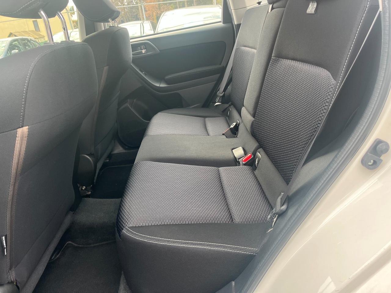 Subaru Forester 2.0D Trend