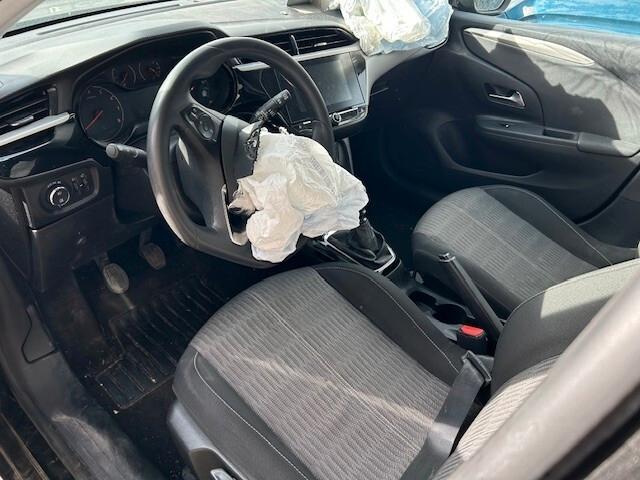 Opel Corsa 1.5 Edition sinistrata incidentata