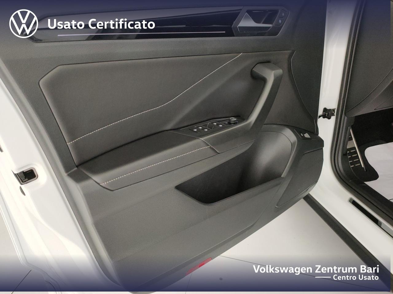 Volkswagen T-Roc 2.0 tdi r-line 150cv dsg