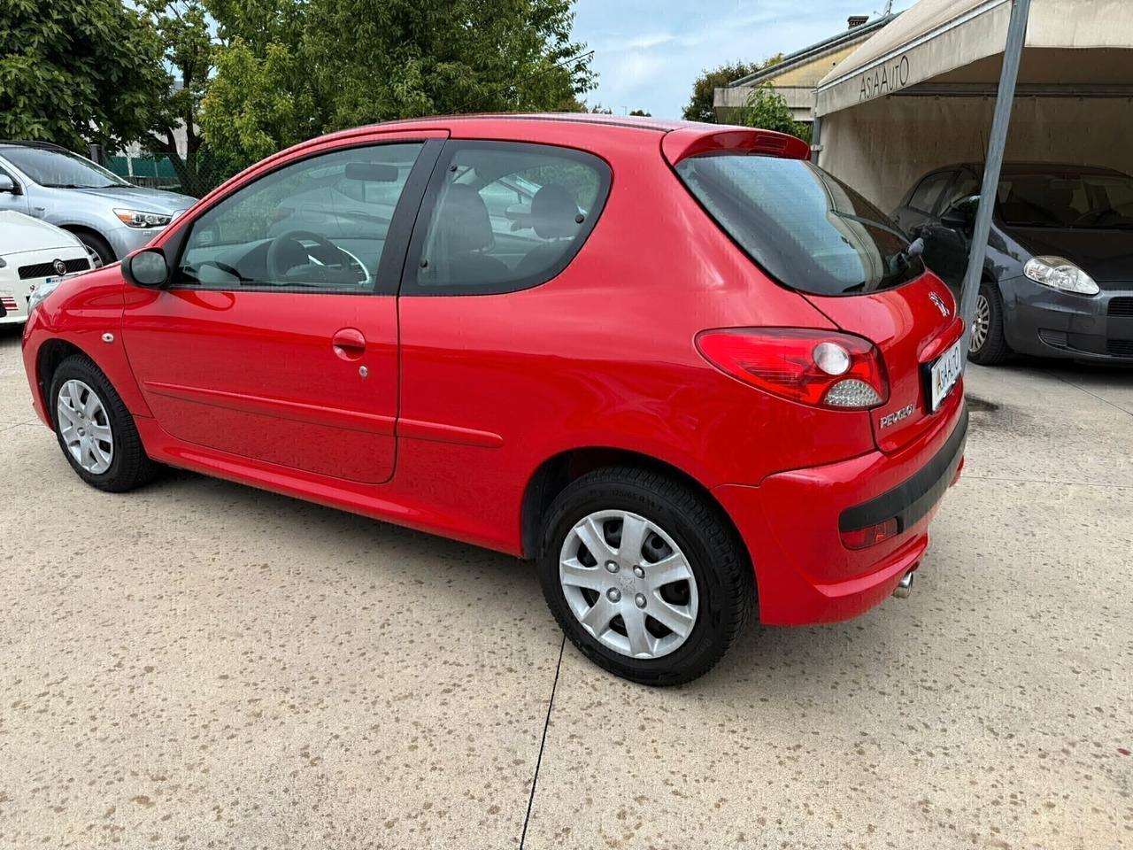 Peugeot 206 Plus 1.1 60CV neo-pat