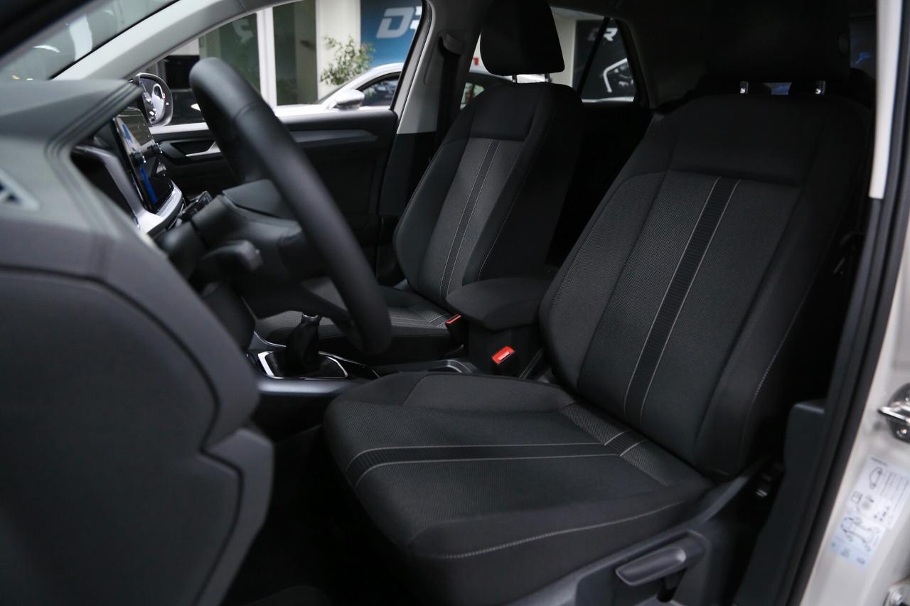 Volkswagen T-Roc Edition Plus 1.0 TSI 115 CV_KM0_2025