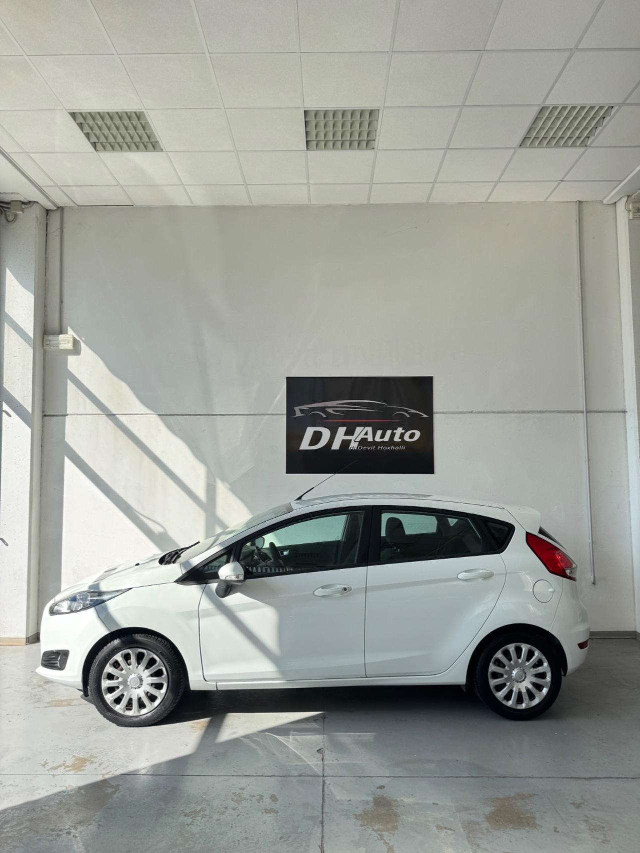 Ford Fiesta 1.5 TDCi 75CV 5 porte Titanium