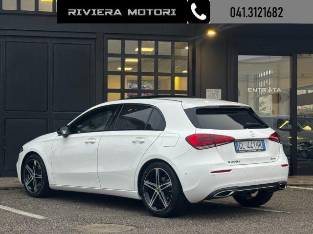 MERCEDES-BENZ A 200 d Automatic 4Matic Sport Night pack