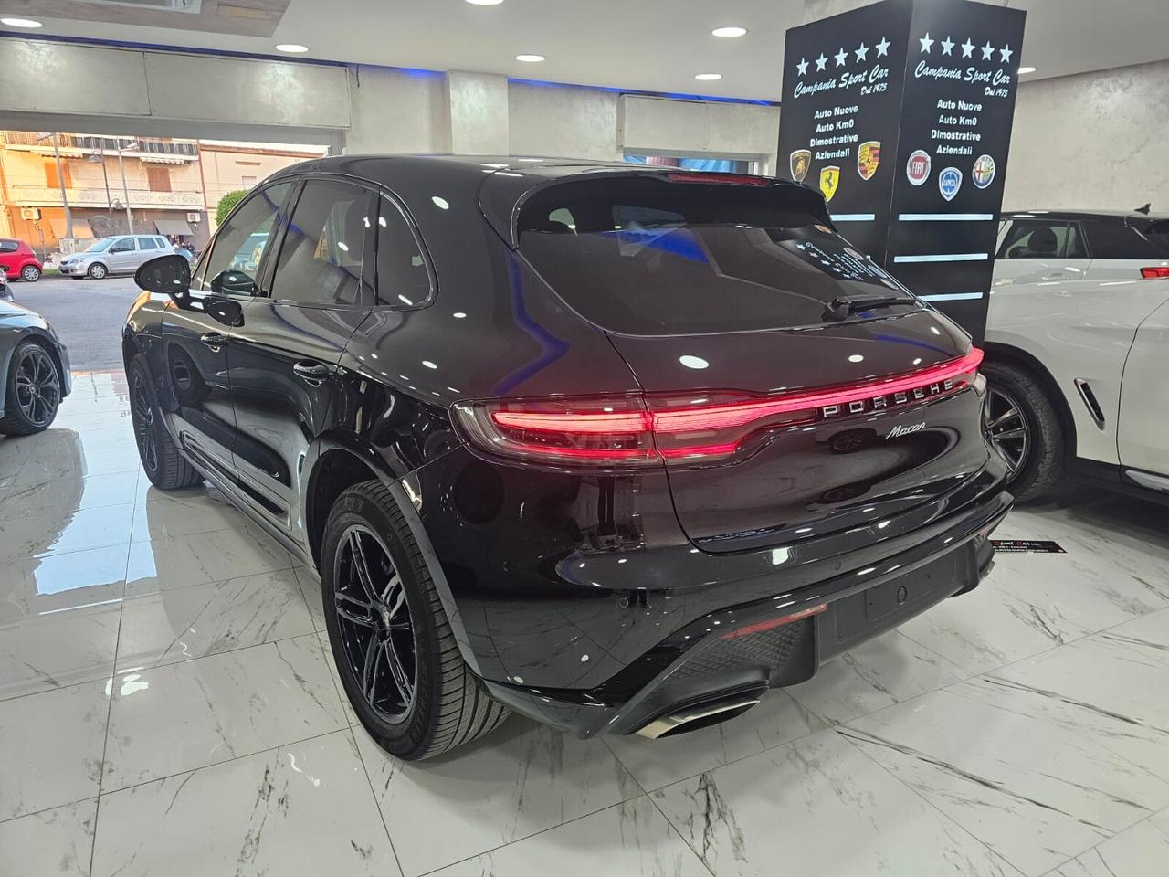 NUOVA PORSCHE MACAN TURBO 2.0 BENZINA 265CV CHRONO SPORT PACK