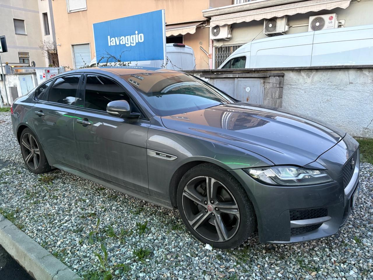 Jaguar XF 3.0 D V6 300 CV aut. R-Sport MOTORE KO