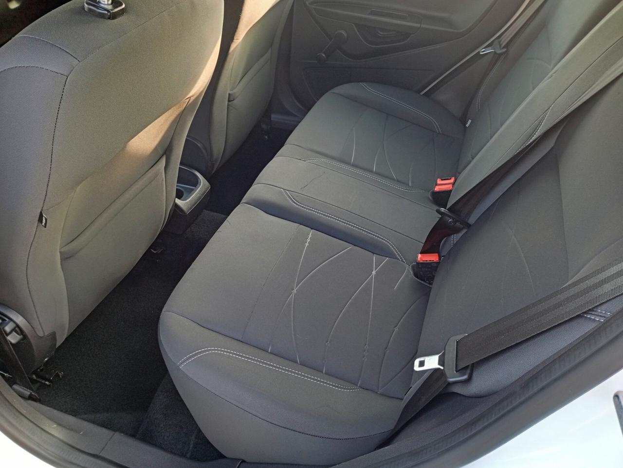 Ford Fiesta 1.5 TDCi 75CV 5 porte NEOPATENTATI OK