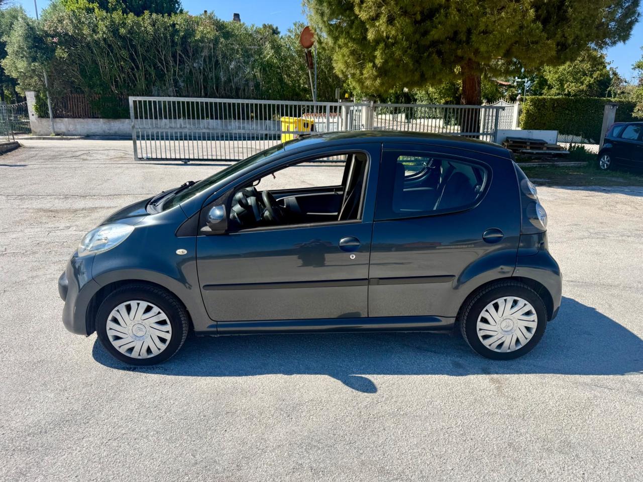 Citroen C1 5porte 1.0 Benzina 68cv NEOPATENTATI