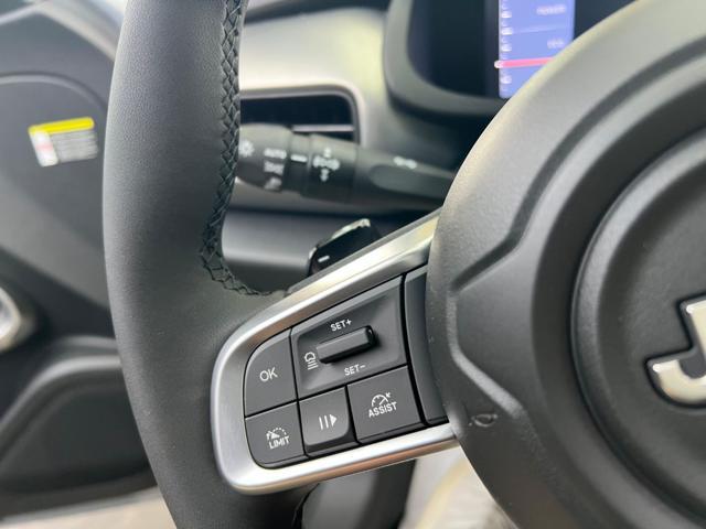 JEEP Avenger 1.2 HYBRID 110 CV Summit + WINTER PACK