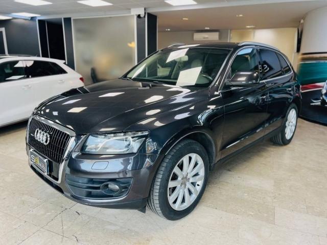 Audi Q5 3.0 V6 tdi quattro s-tronic