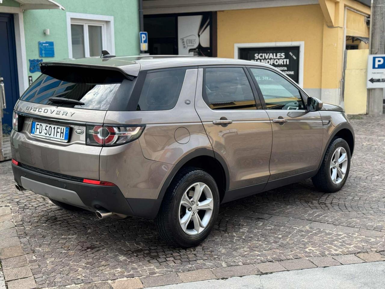 Land Rover Discovery Sport 2.0 TD4 150 CV SE