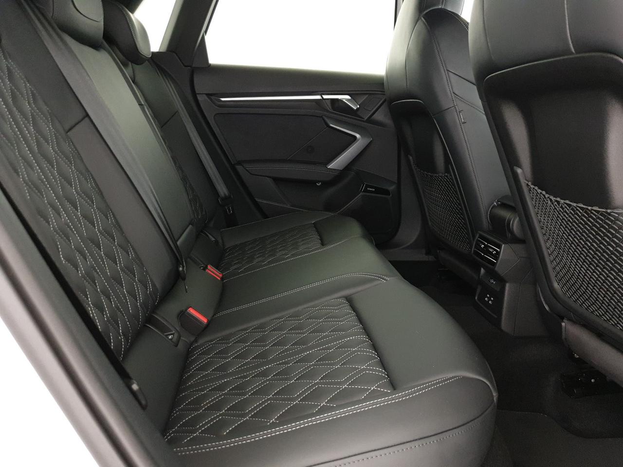 Allstreet 35TDI 150CV S tronic Identity Contrast