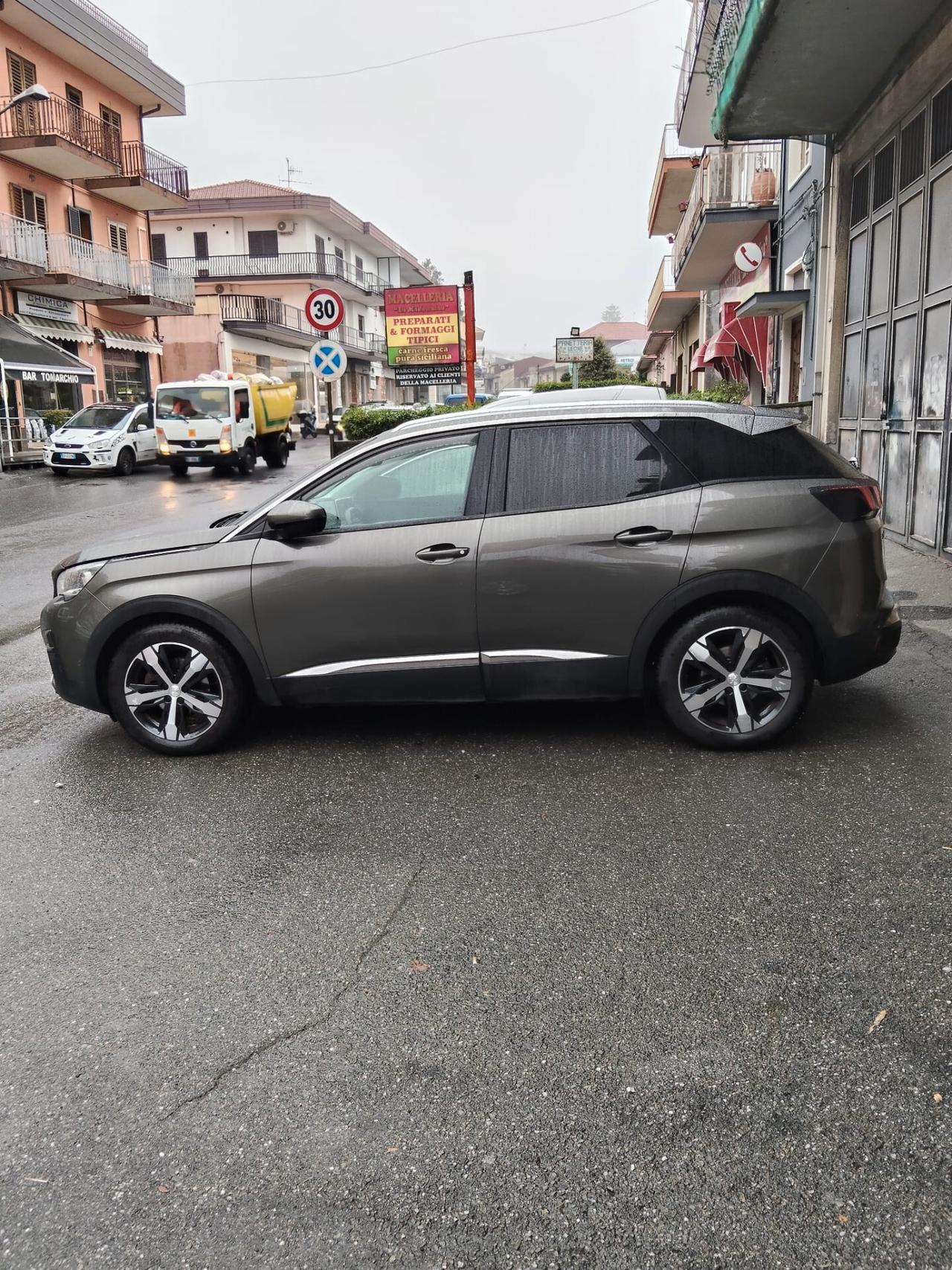 Peugeot 3008 BlueHDi 130 S&S Allure