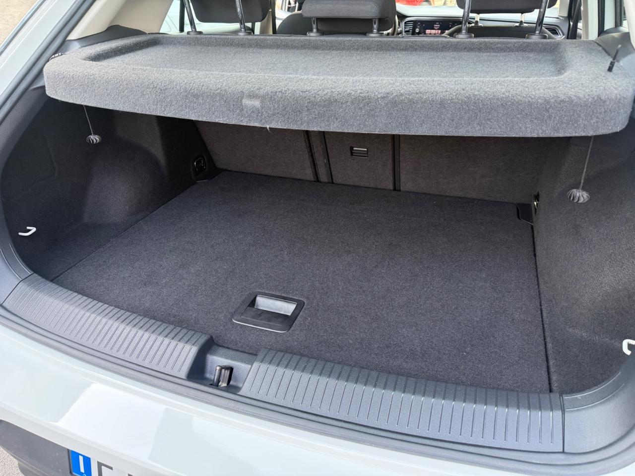 Volkswagen T-Roc 1.0benzina - 2019