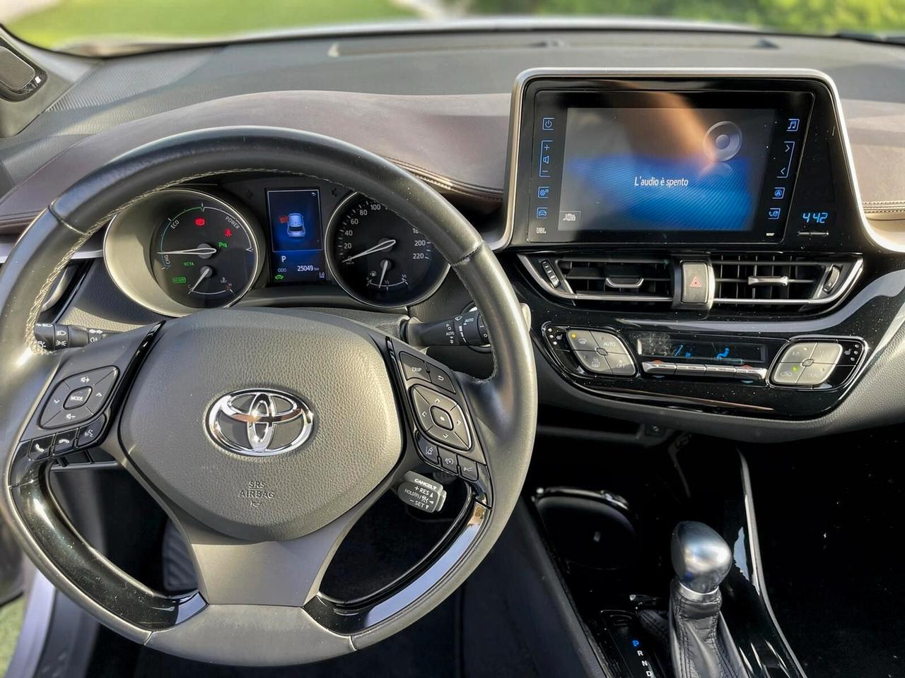 Toyota C-HR 1.8 Hybrid E-CVT Lounge