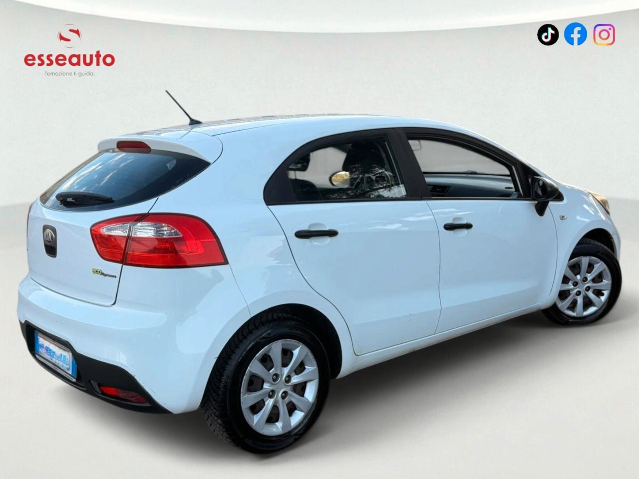 Kia Rio 1.1 CRDi WGT 5p. LX
