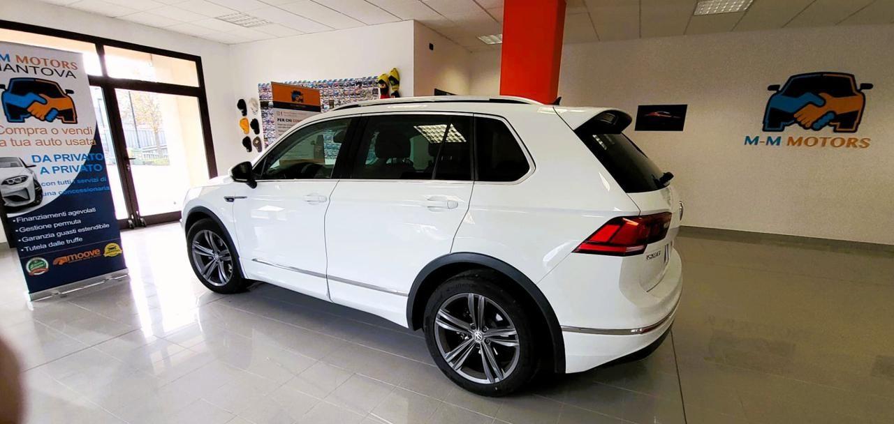 VOLKSWAGEN Tiguan 1.6 TDI SCR Sport BlueMotion Technology