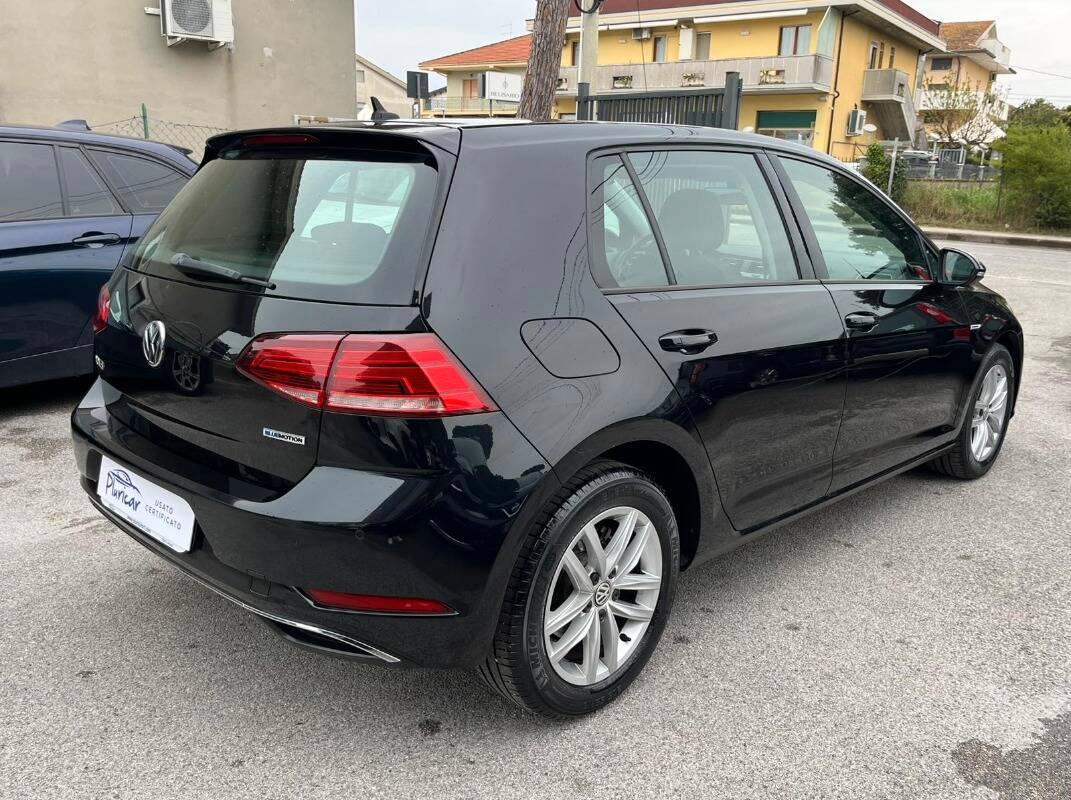 Volkswagen Golf 1.5 tgi Business 130cv dsg