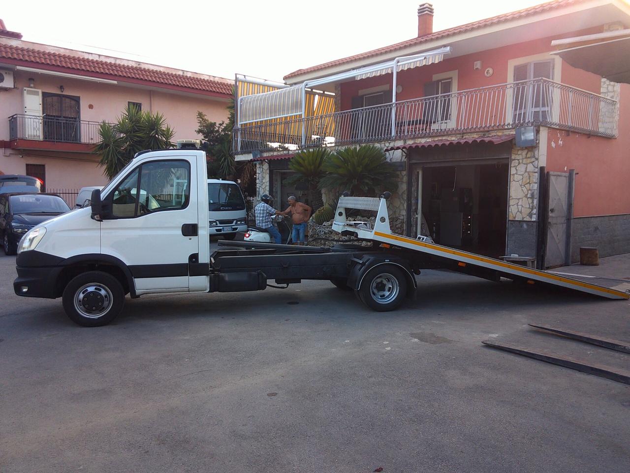 Iveco Daily 35C17LV CARROATREZZI 106000 KM 2012