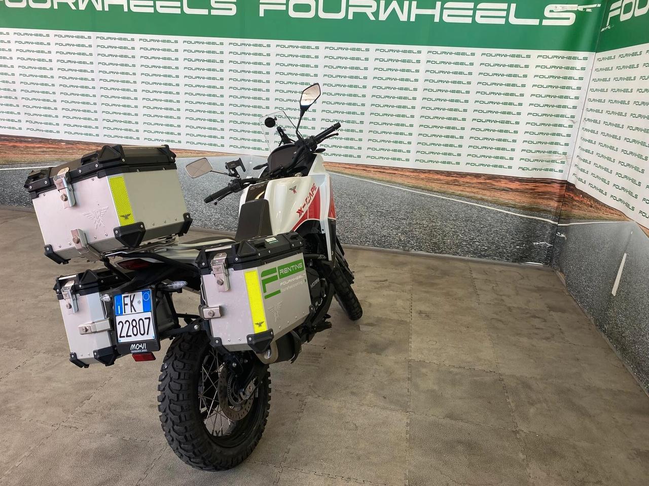 Moto Morini X-Cape 649