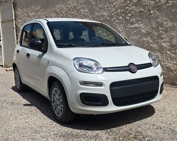 Fiat Panda 1.0 70 CV S&S Hybrid - Nuova Km Zero