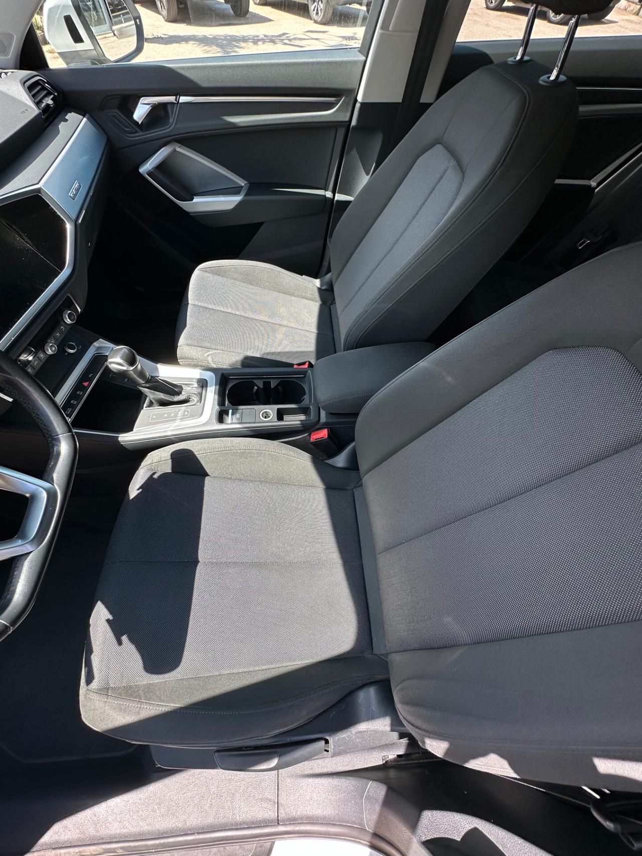 Audi Q3 40 TDI quattro S tronic