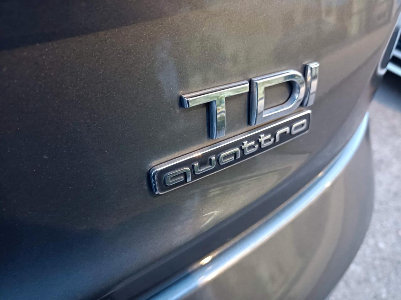 Audi Q3 2.0 TDI 150 CV quattro S tronic edition Sport