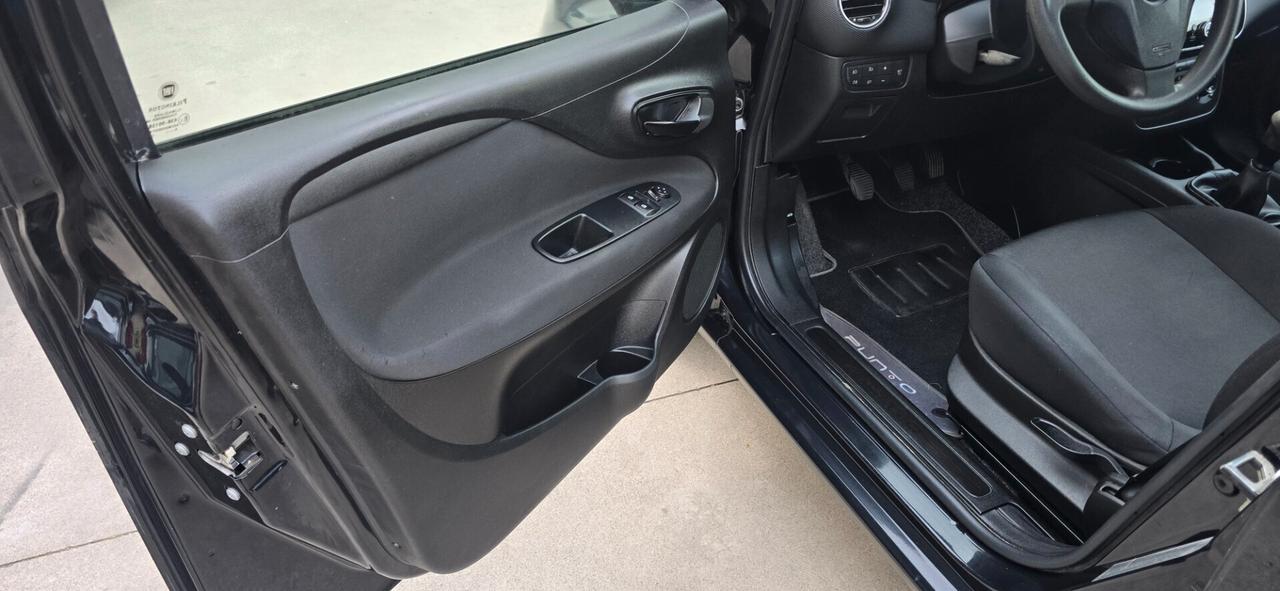 Fiat Punto 1.3 MJT euro 6.b catena distribuzione nuova e frezione nuova