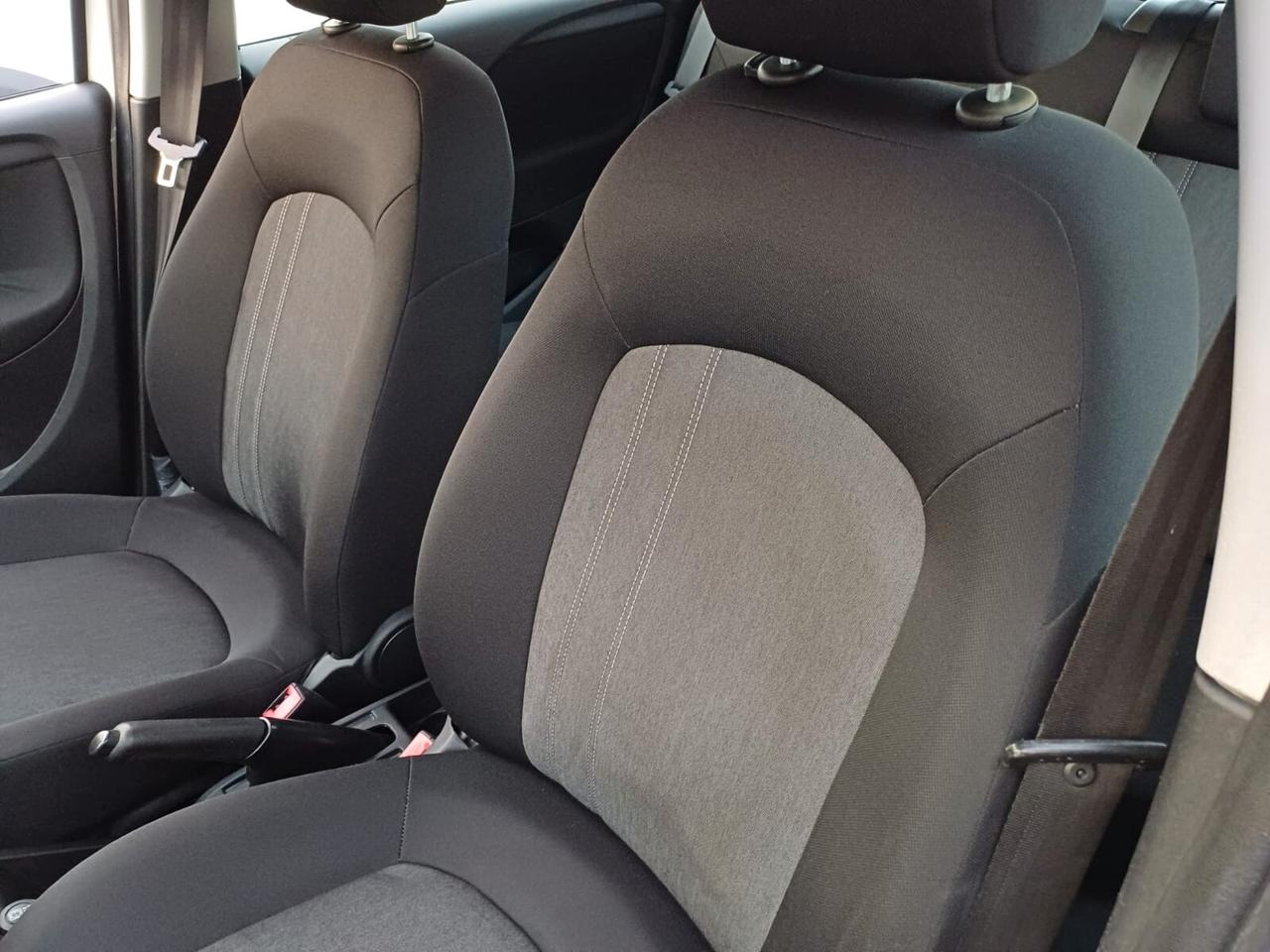 Fiat Punto 1.3 MJT 75 CV 5 p. Street - 2015