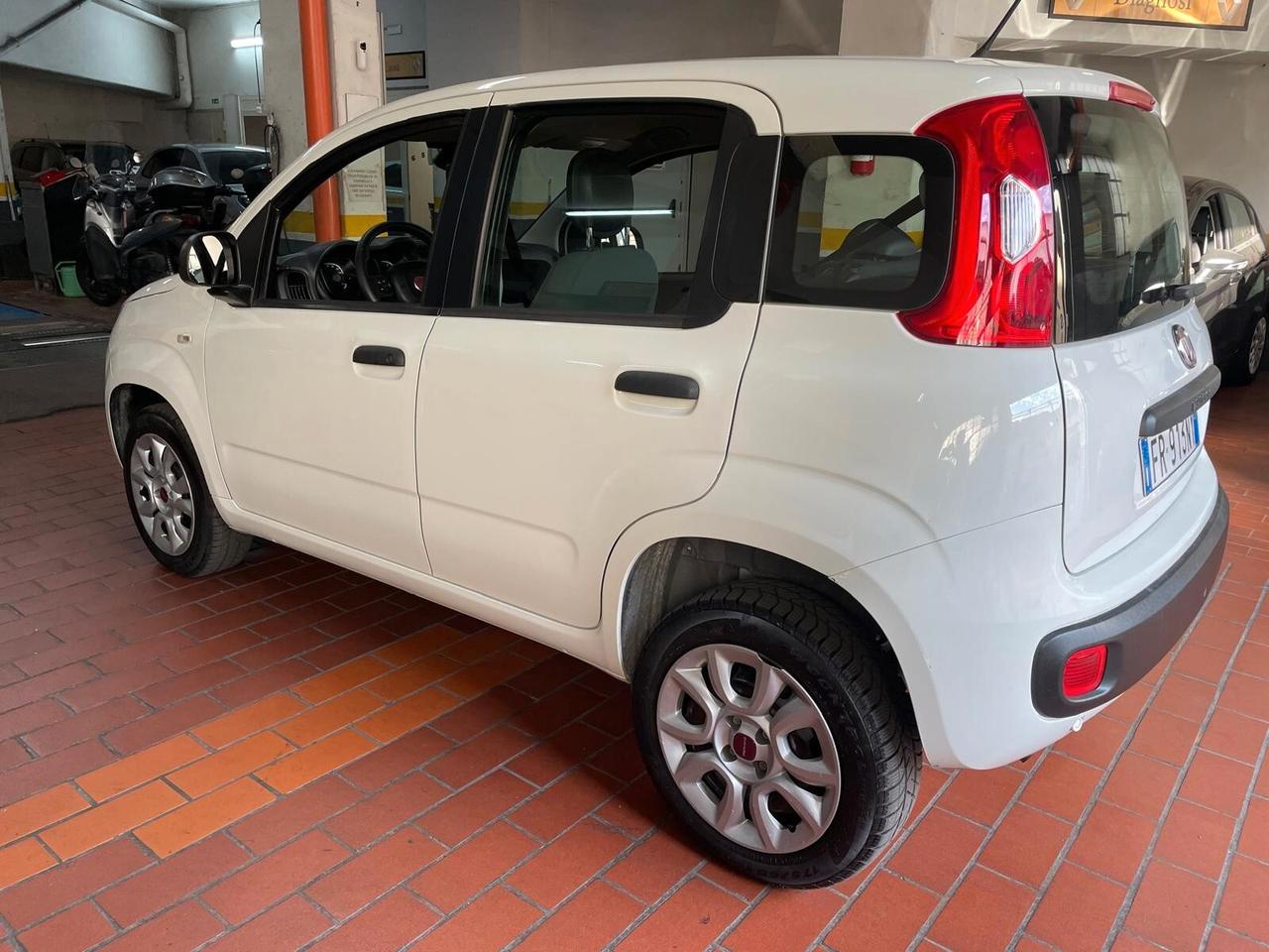 Fiat Panda 0.9 TwinAir Turbo Natural Power Lounge